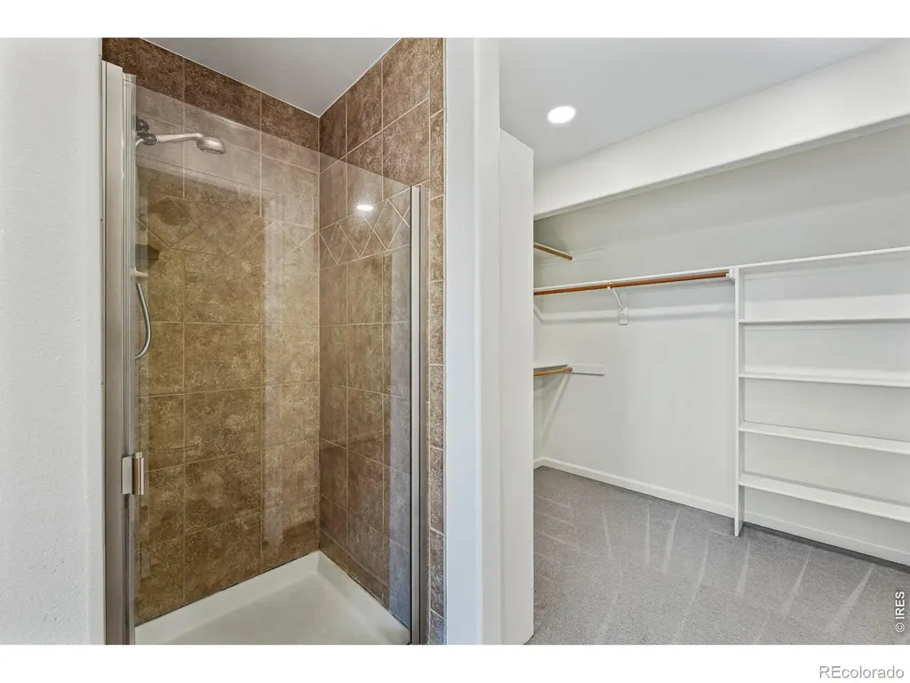 1464 Cherrywood Way Longmont CO 80504