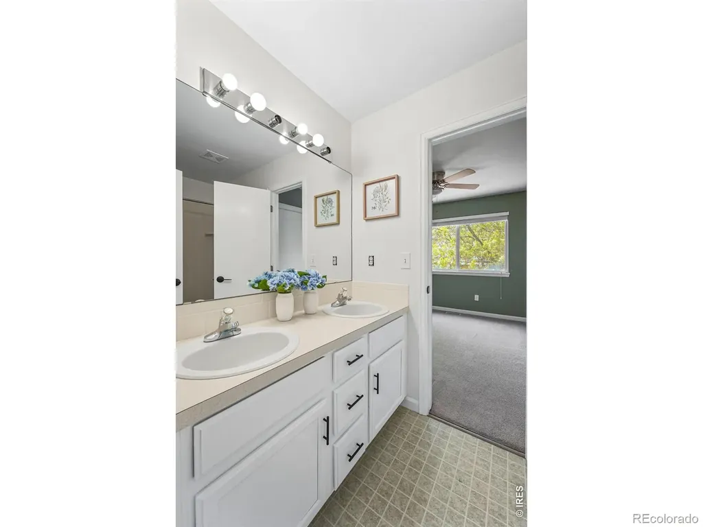 1464 Cherrywood Way Longmont CO 80504