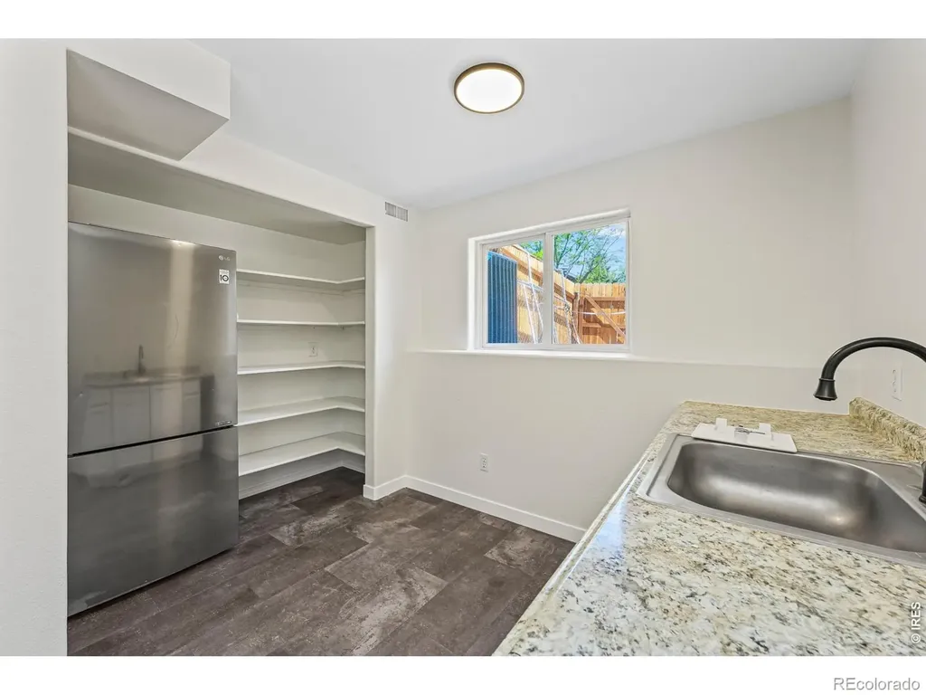 1464 Cherrywood Way Longmont CO 80504