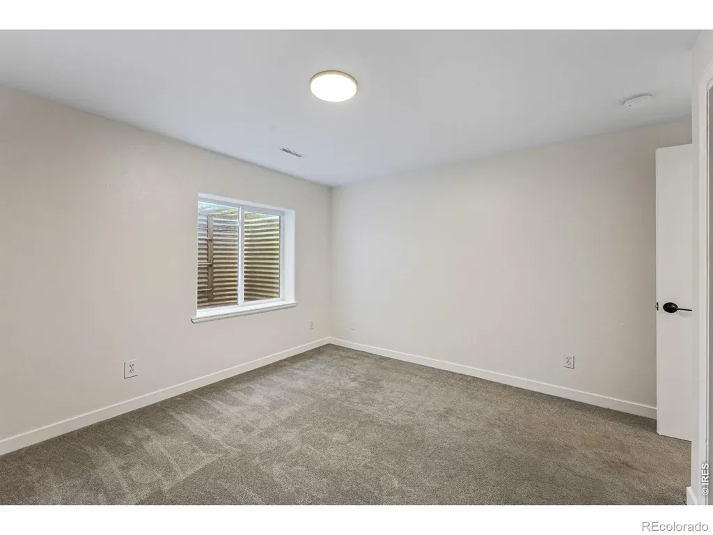 1464 Cherrywood Way Longmont CO 80504
