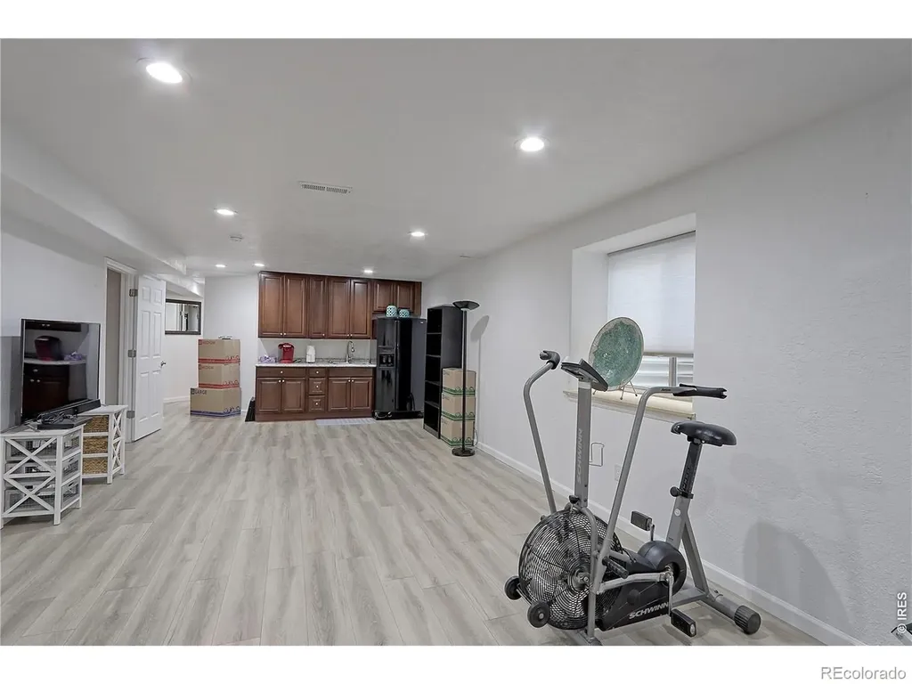 1677 Metropolitan Drive Longmont CO 80504