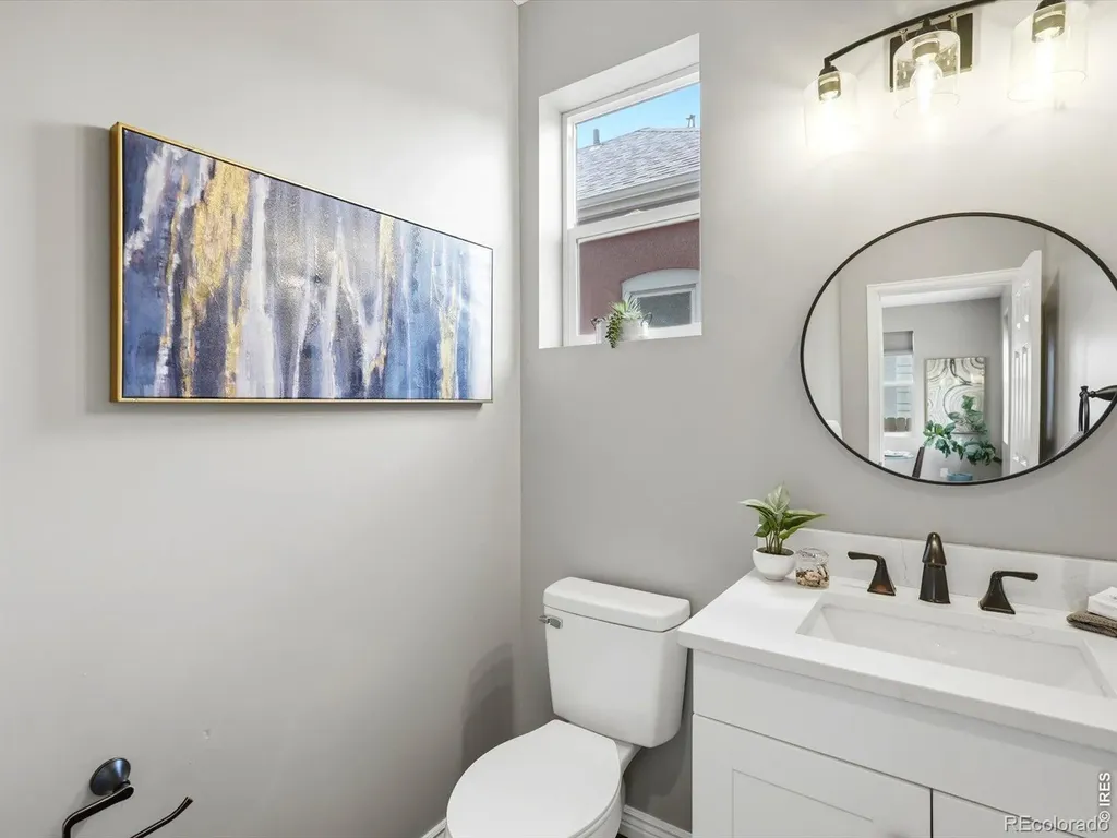 2409 W 38th Avenue Denver CO 80211