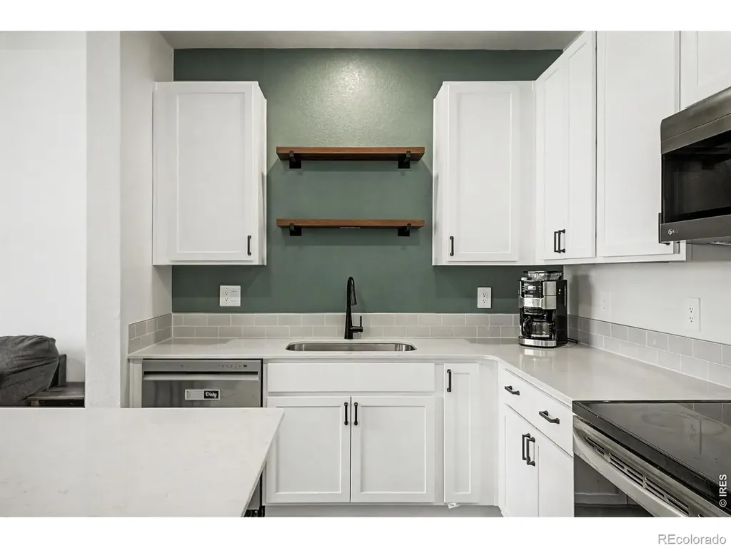425 Condor Way Johnstown CO 80534