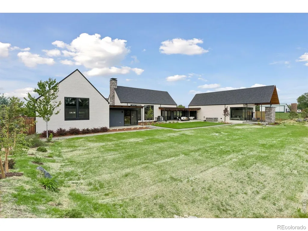 1563 Spring Creek Crossing Lafayette CO 80026