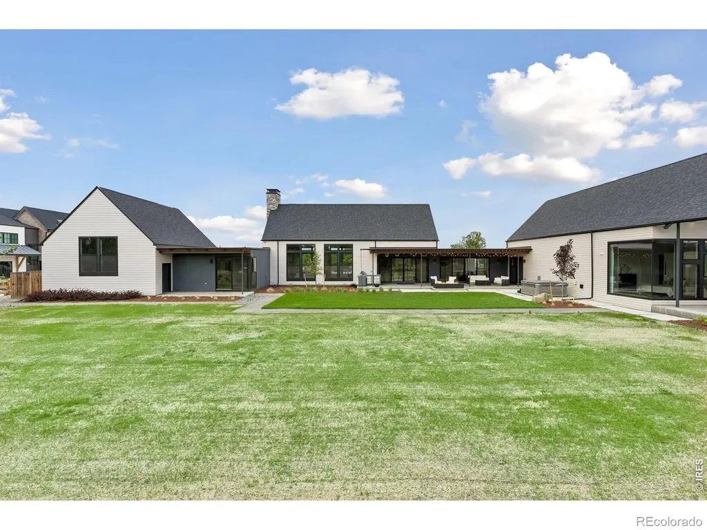 1563 Spring Creek Crossing Lafayette CO 80026