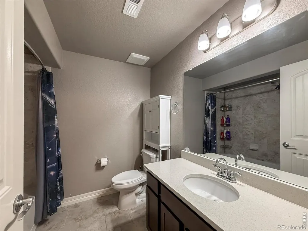 902 Canyonlands Street Berthoud CO 80513