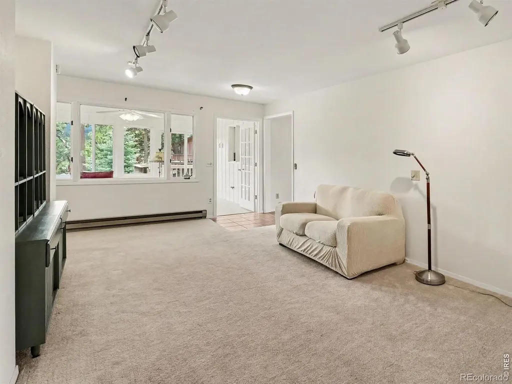 900 Scott Avenue Estes Park CO 80517