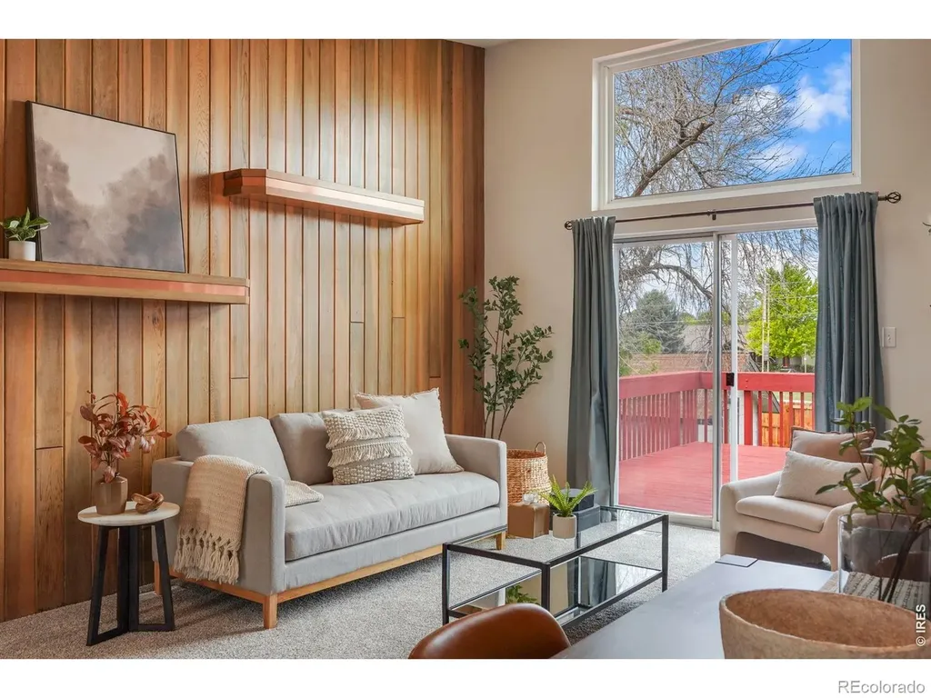 2460 Sunset Drive Longmont CO 80501