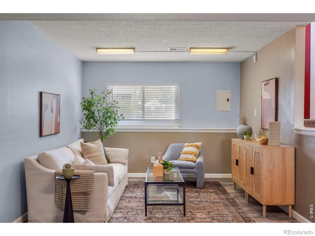 2460 Sunset Drive Longmont CO 80501