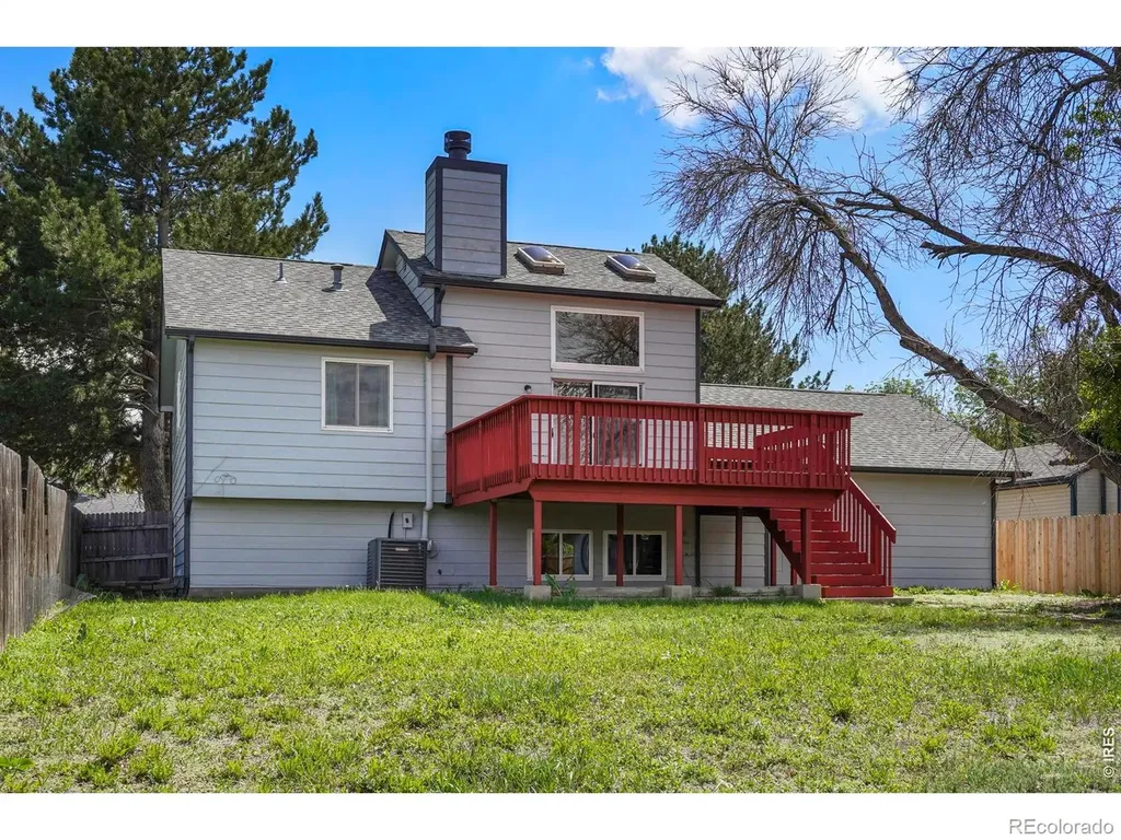 2460 Sunset Drive Longmont CO 80501
