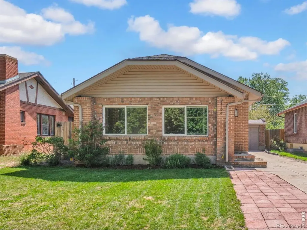 2164 S Lincoln Street Denver CO 80210