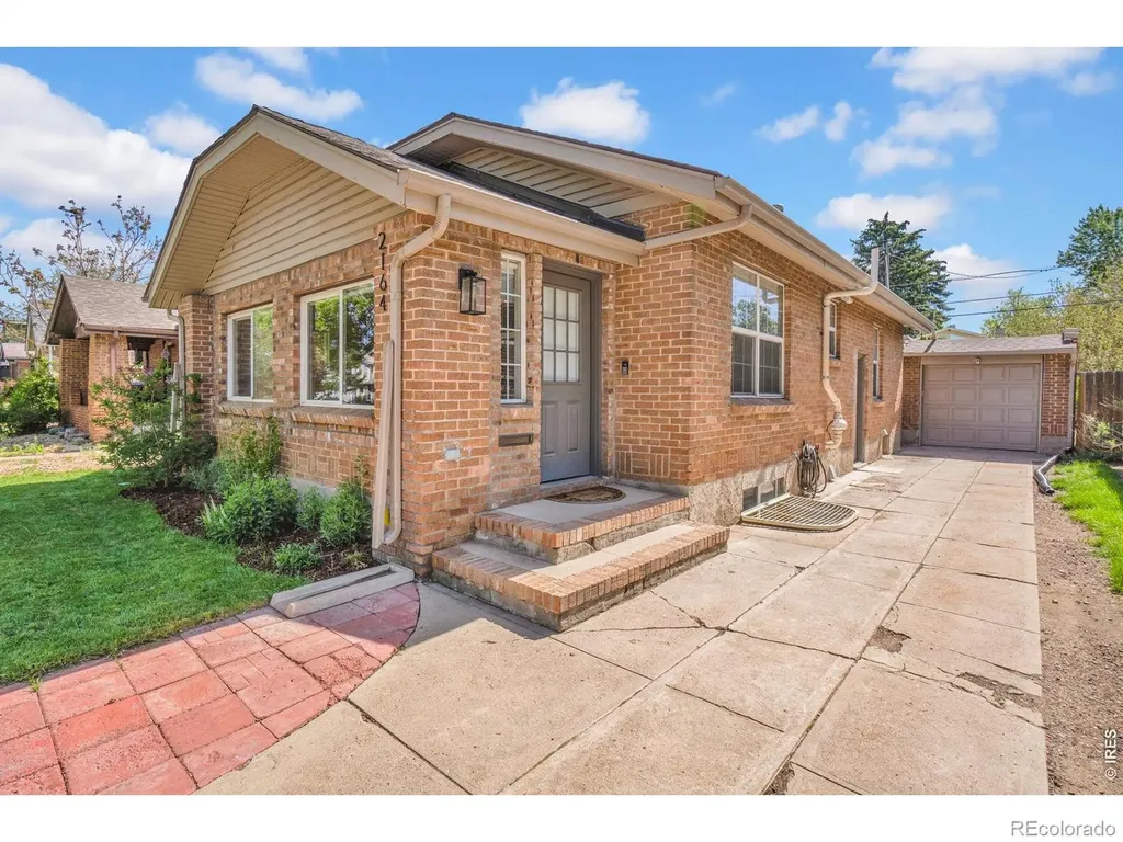2164 S Lincoln Street Denver CO 80210