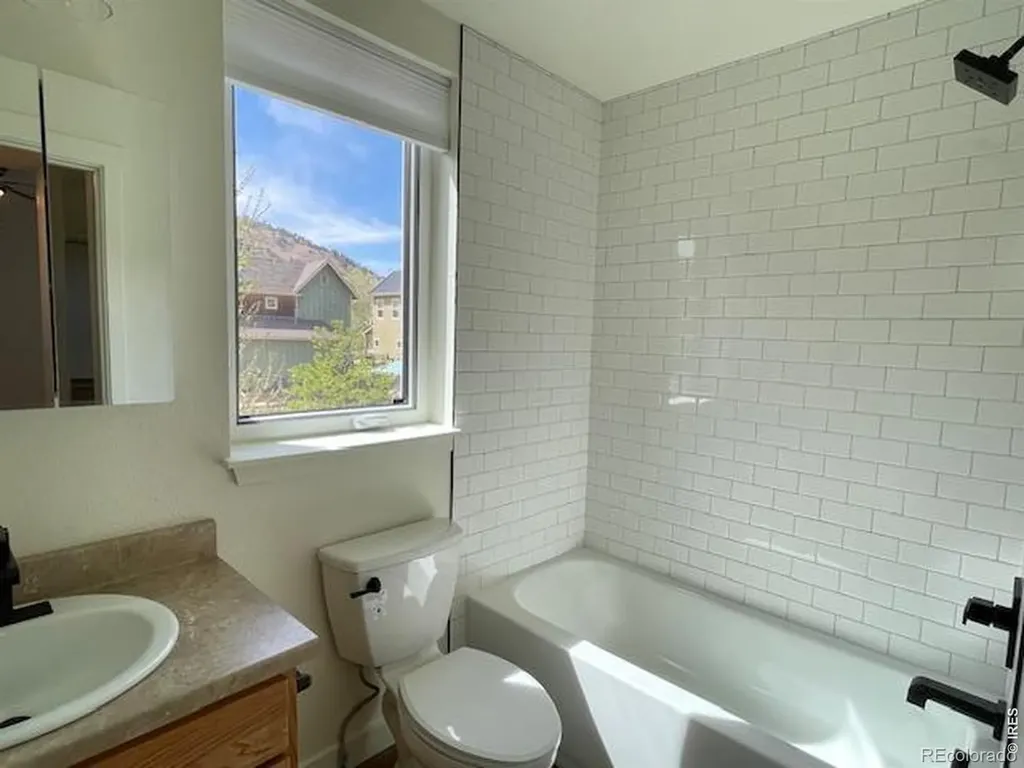 951 Cherry Avenue Boulder CO 80304