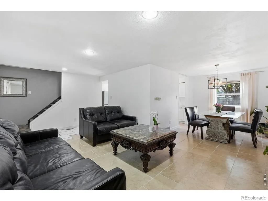 2412 Tulip Street Longmont CO 80501