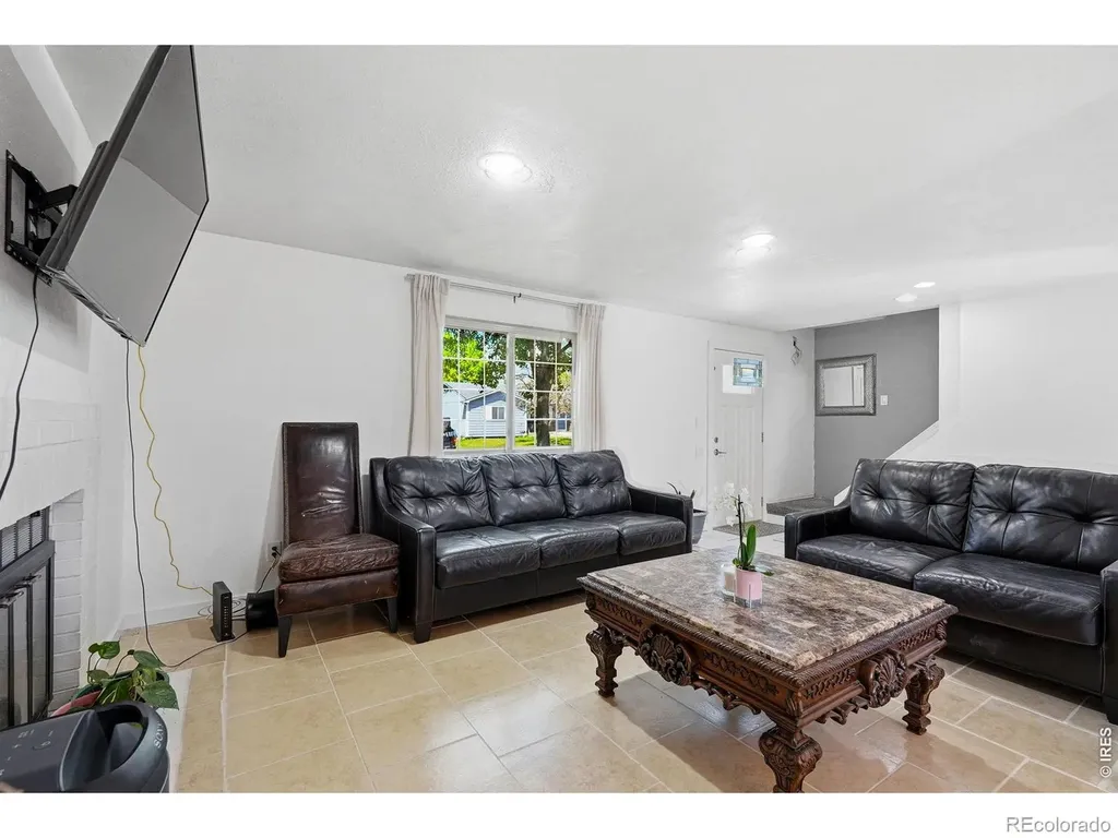 2412 Tulip Street Longmont CO 80501