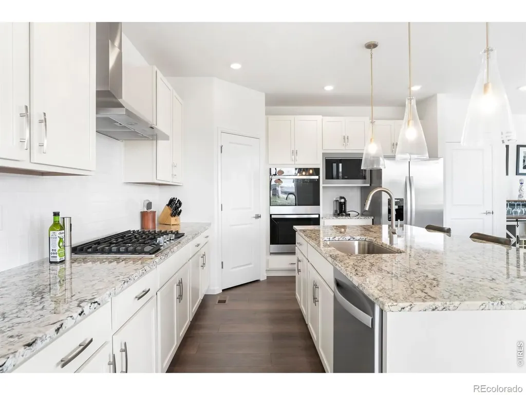 2905 S Flat Circle Longmont CO 80503