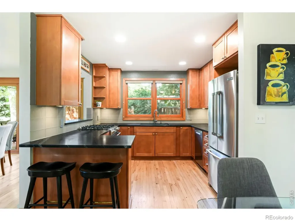 2076 Oak Avenue Boulder CO 80304
