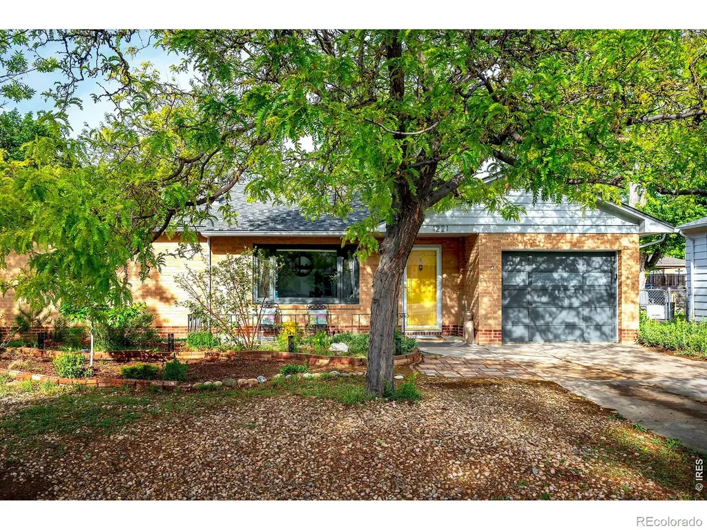 1221 Gay Street Longmont CO 80501