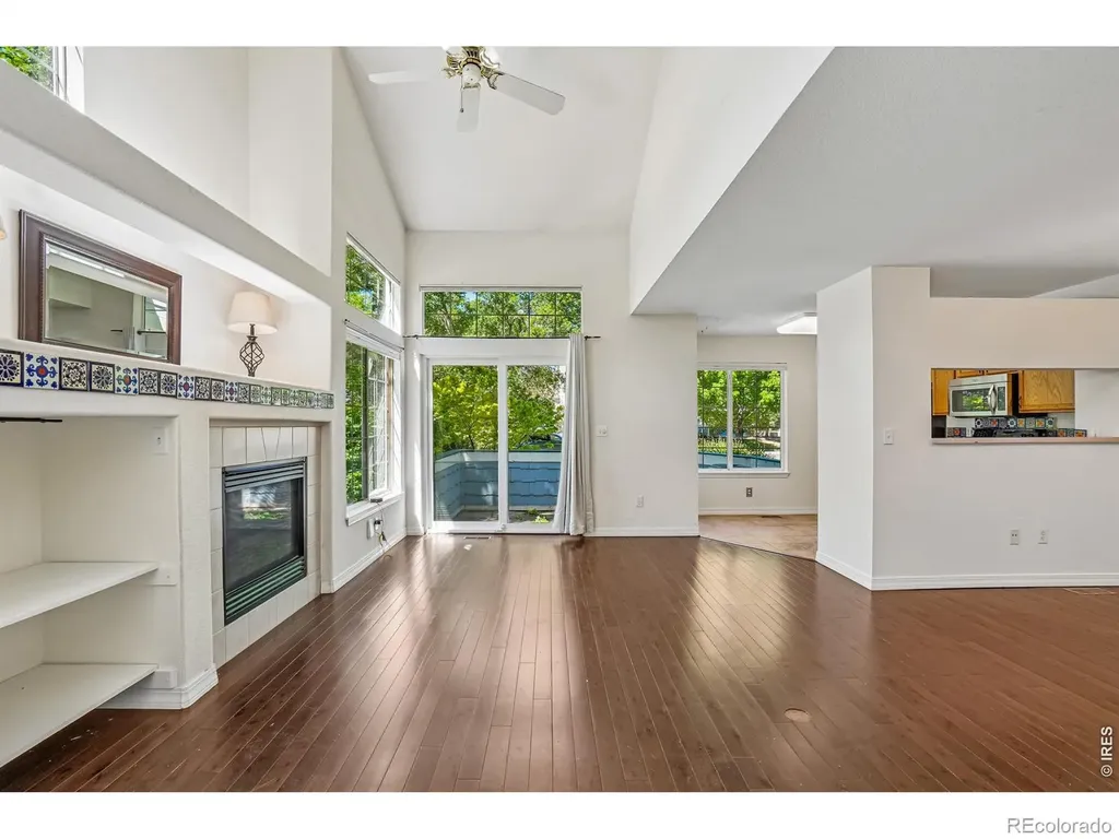 1419 Red Mountain Drive Longmont CO 80504