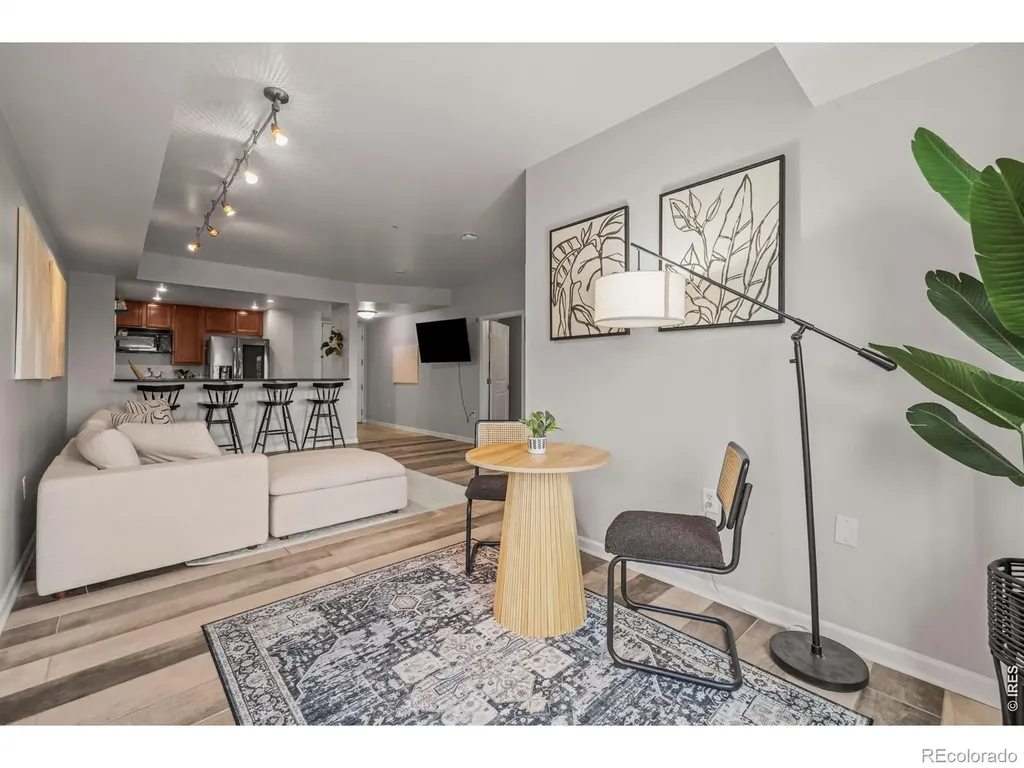 975 N Lincoln Street Denver CO 80203