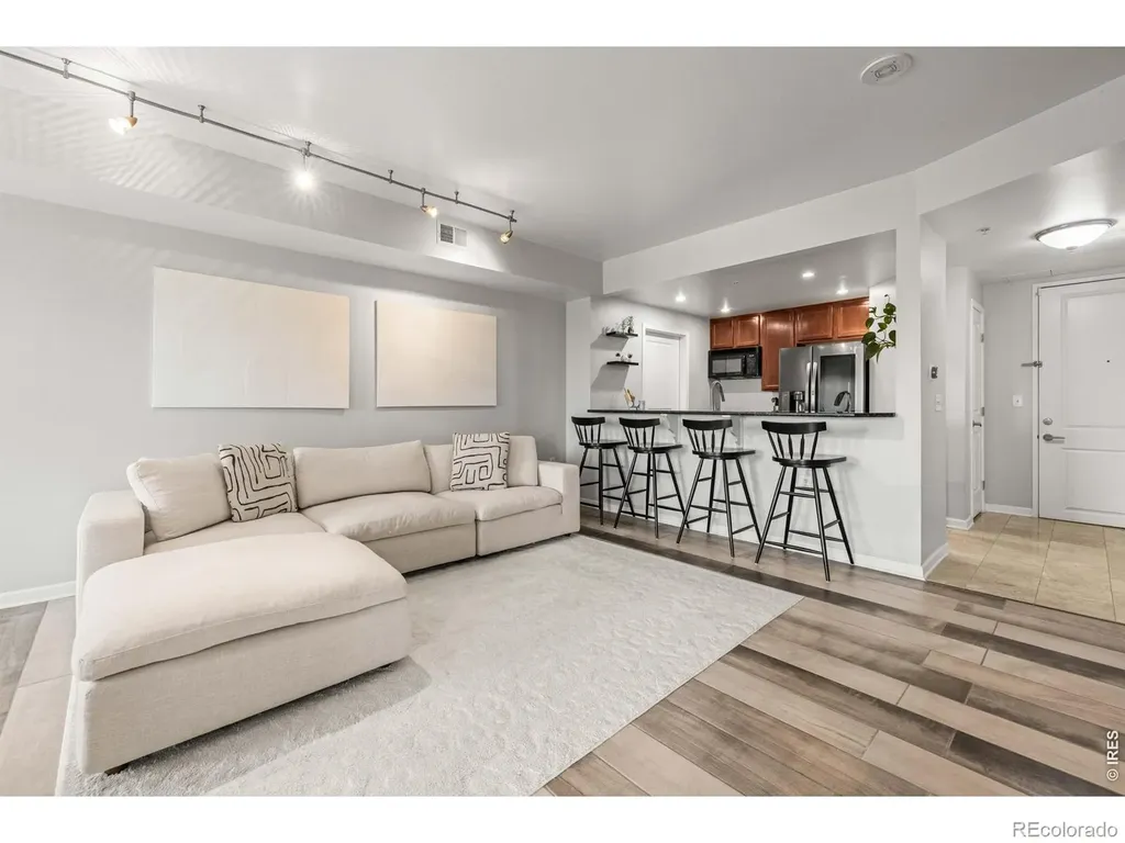 975 N Lincoln Street Denver CO 80203