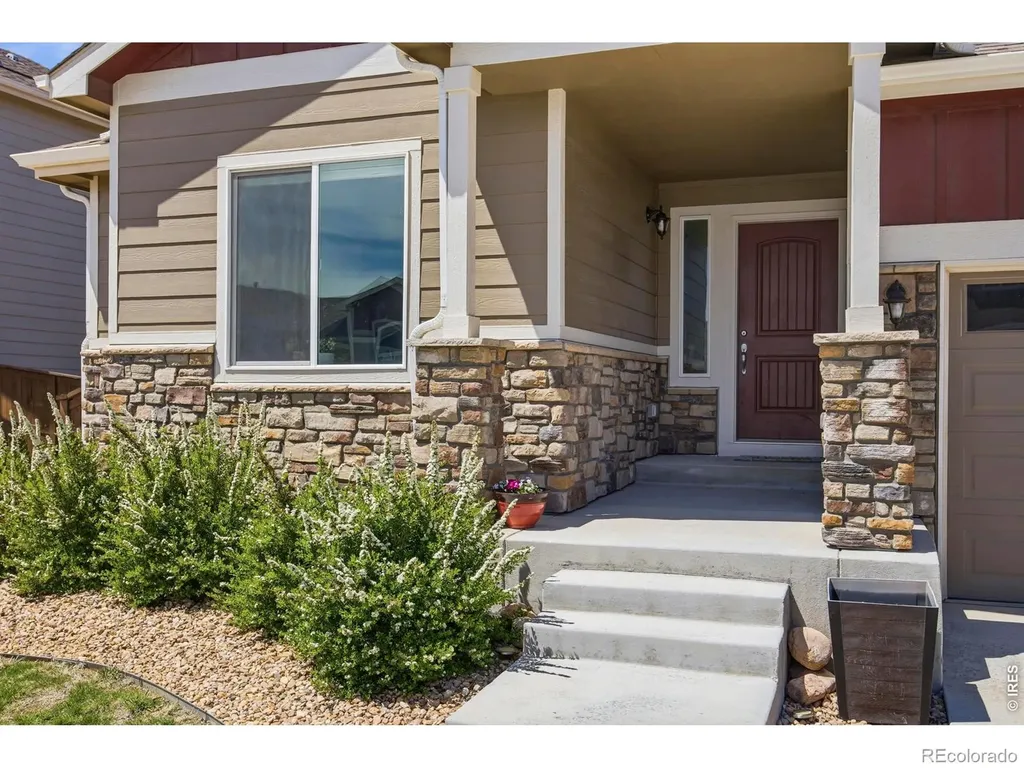1869 Egnar Street Loveland CO 80538