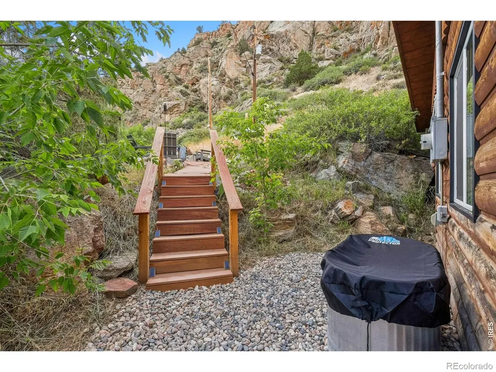 32224 Poudre Canyon Road Bellvue CO 80512