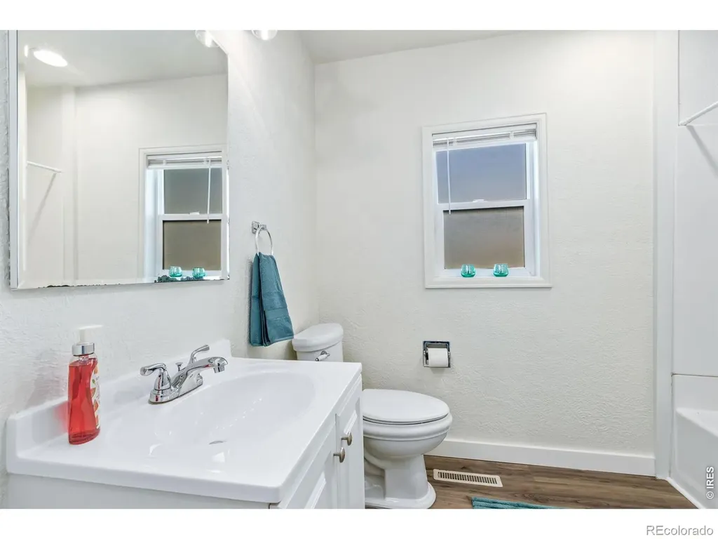 727 E 8th Street Loveland CO 80537