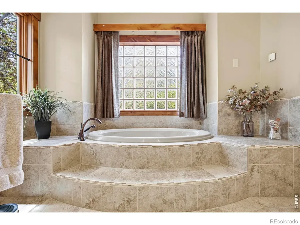 2114 Shoreside Drive Berthoud CO 80513