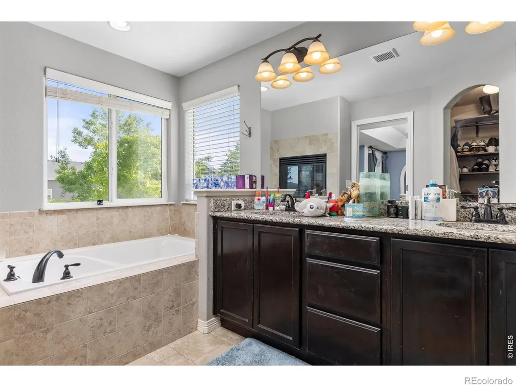 7409 Rosecroft Drive Windsor CO 80550