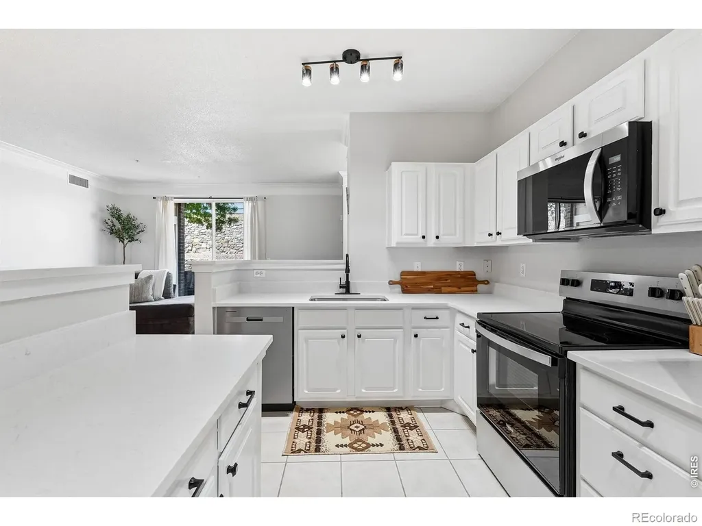 2020 Shamrock Drive Superior CO 80027
