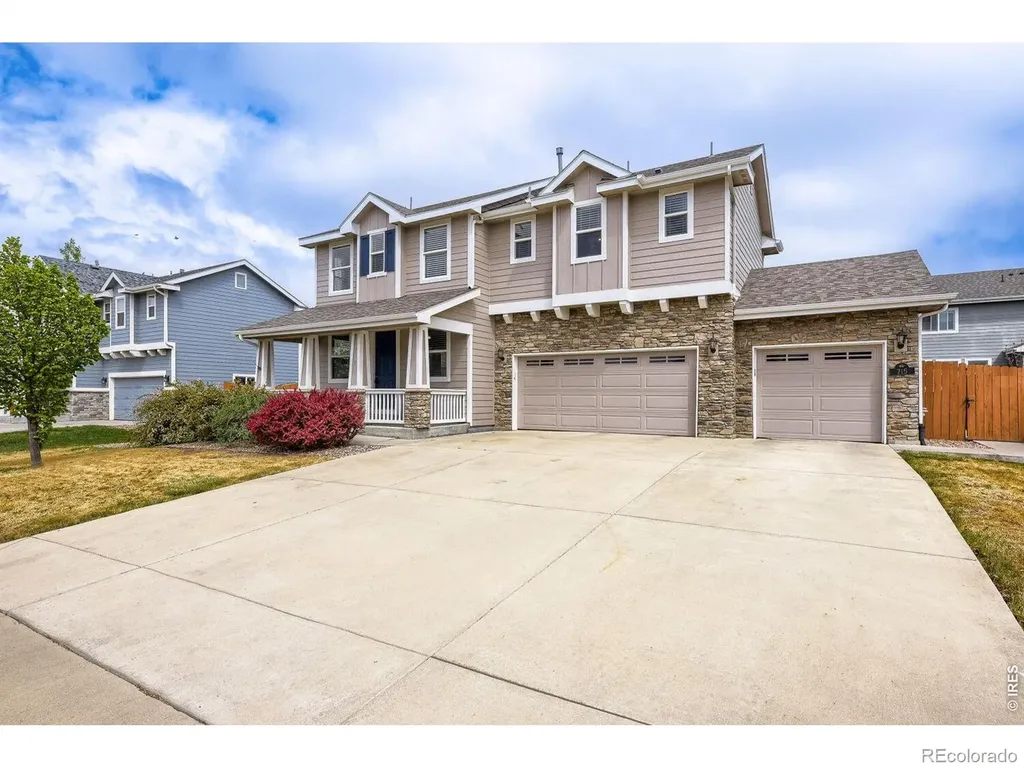 Dacono CO, 715 Stonehaven Street