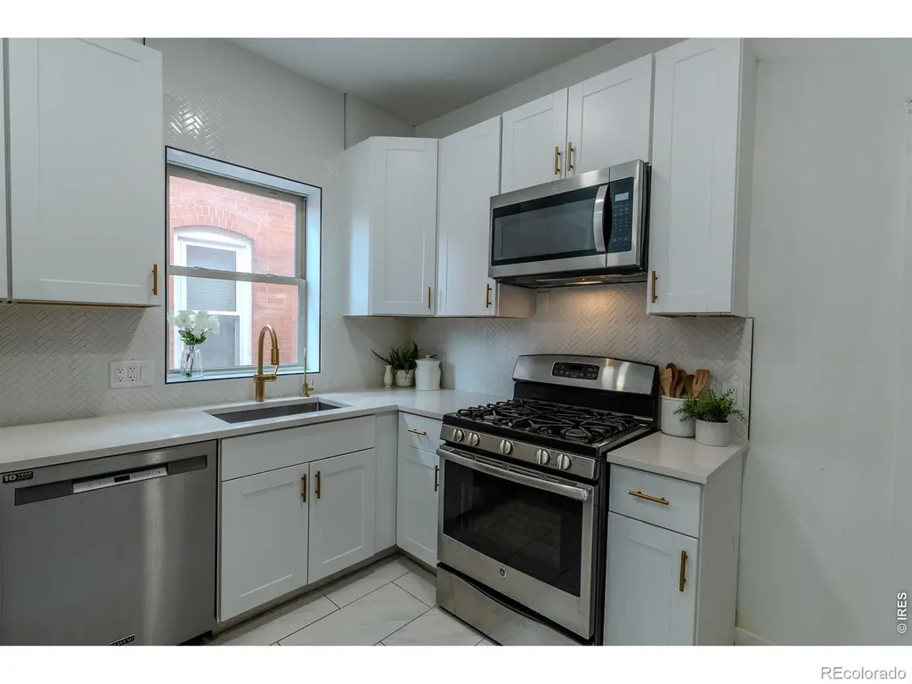 342 S Lincoln Street Denver CO 80209