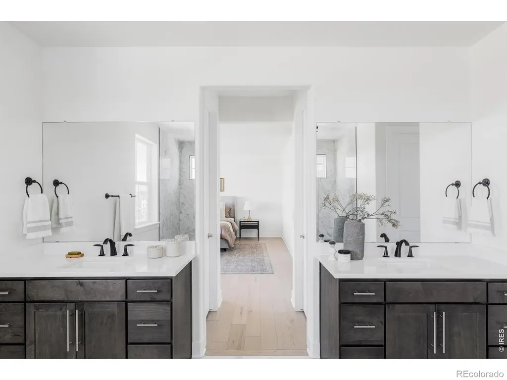 6638 S White Crow Court Aurora CO 80016