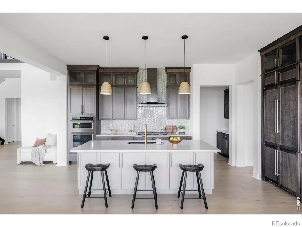 6638 S White Crow Court Aurora CO 80016