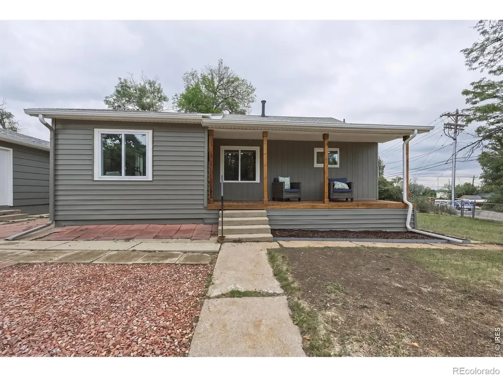 206 Bowen Street Longmont CO 80501