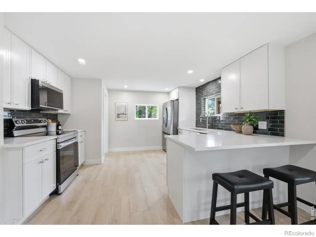 206 Bowen Street Longmont CO 80501