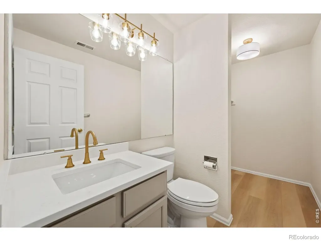1319 Monarch Drive Longmont CO 80504