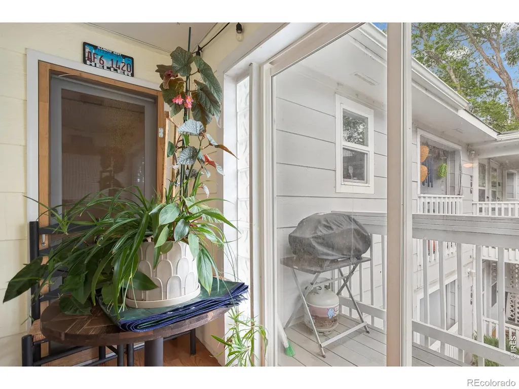 348 Collyer Street Longmont CO 80501