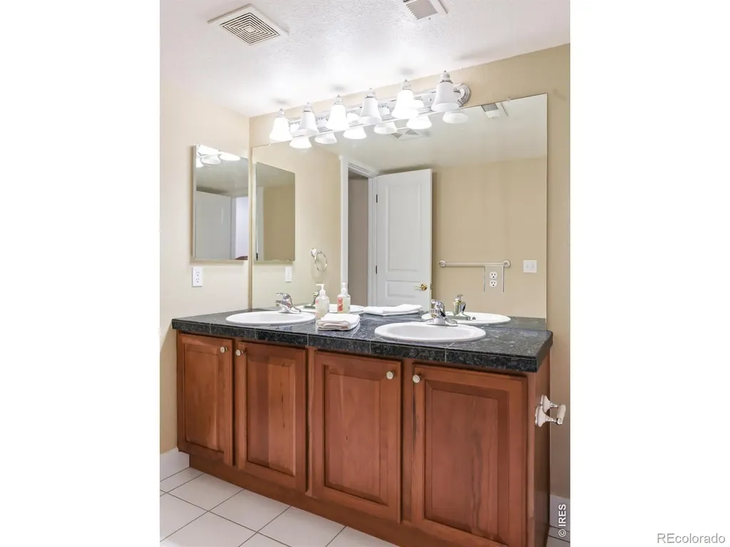 2954 Shoshone Trail Lafayette CO 80026