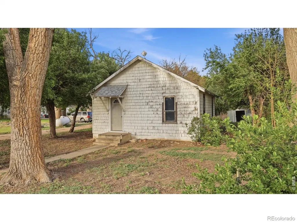 307-309 Beaver Street Hillrose CO 80733