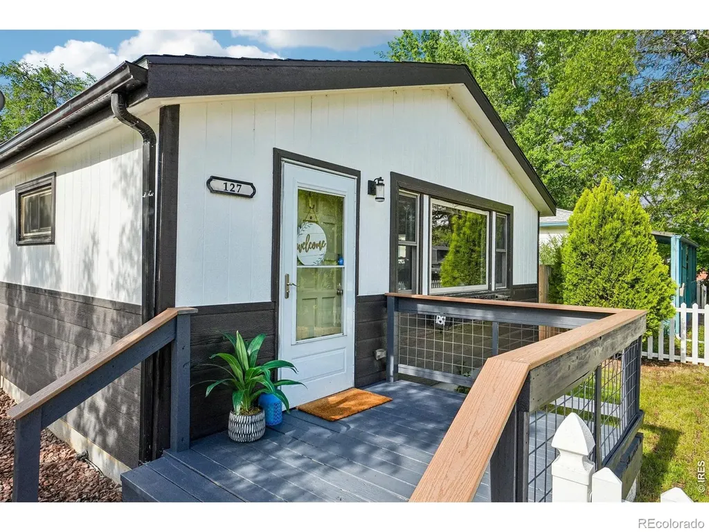 127 E Saint Clair Avenue Longmont CO 80504