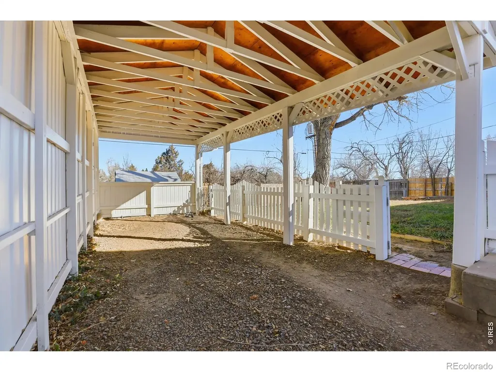 4835 Moorhead Avenue Boulder CO 80305