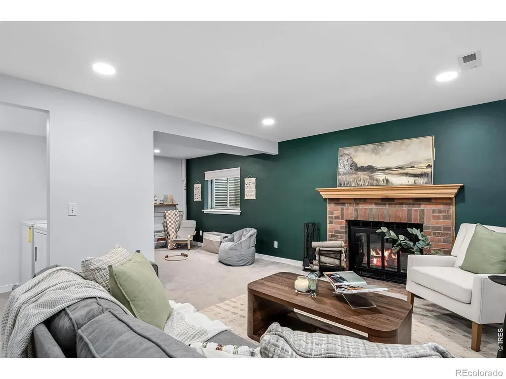 4892 S Garland Street Littleton CO 80123