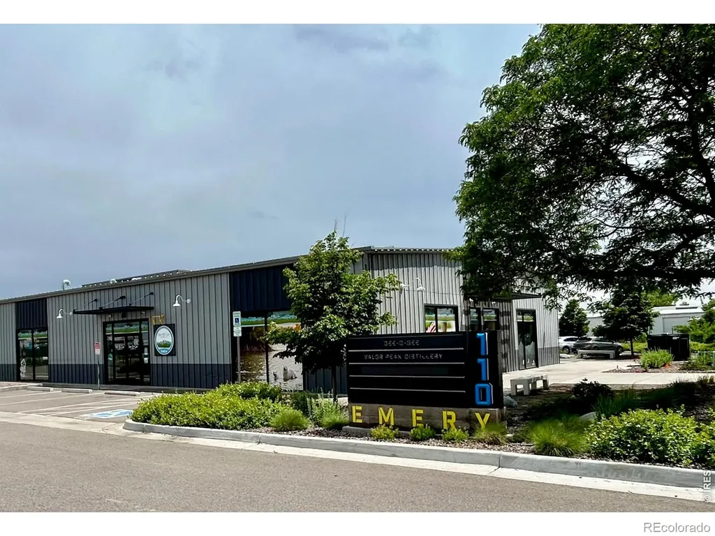 927 E 4th Avenue Longmont CO 80504