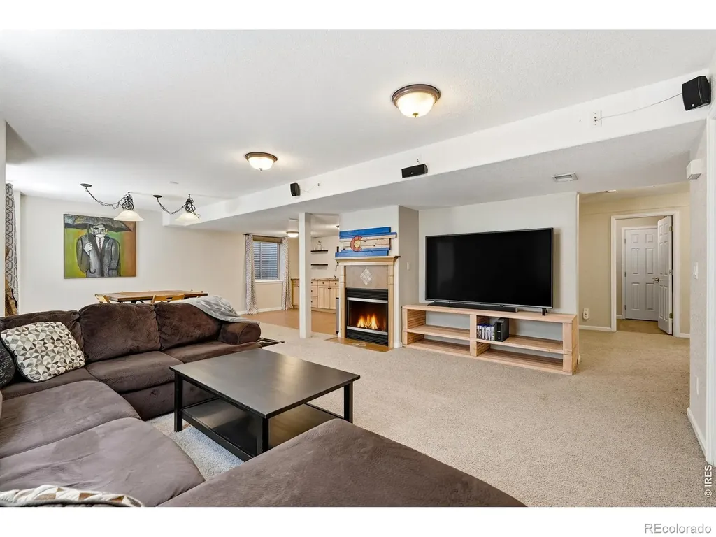 11725 Pleasant Hill Longmont CO 80504