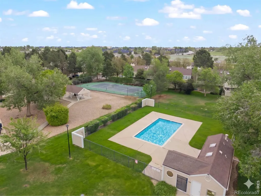 54 S Evanston Way Aurora CO 80012