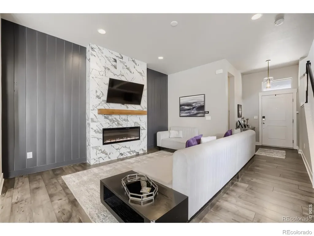 6346 N Dayton Way Denver CO 80238