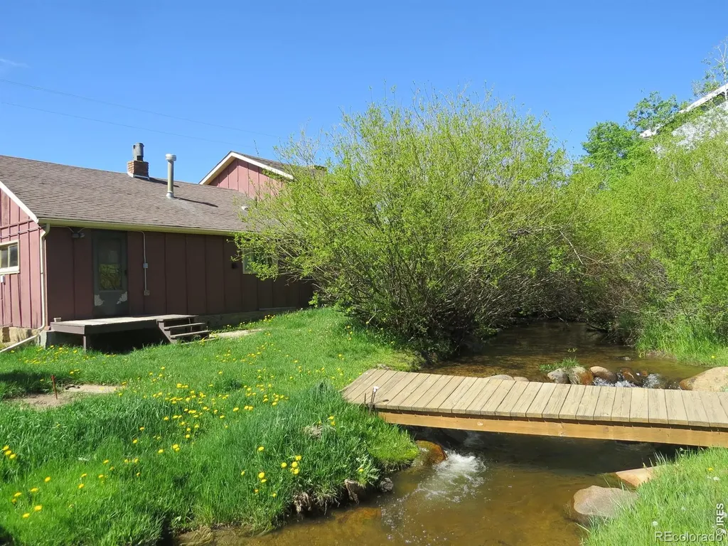 135 E 2nd Street Nederland CO 80466