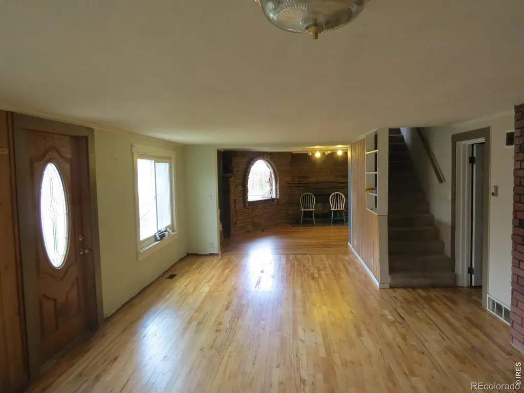 135 E 2nd Street Nederland CO 80466